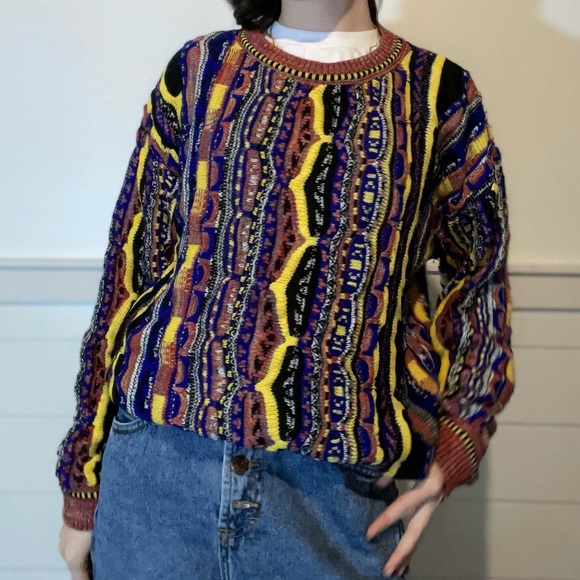 SOLD Vintage Coogi sweater - Picture 5 of 9